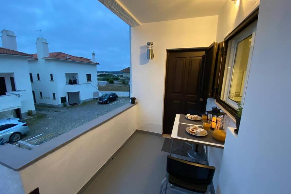 Blue Lagoon - Condominio Fechado Lagoa De Obidos Foz do Arelho Ngoại thất bức ảnh